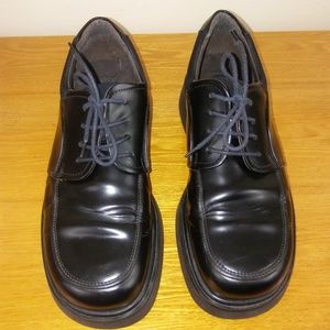 Bass Mens Oxford black shoes sz 9.5M Italy